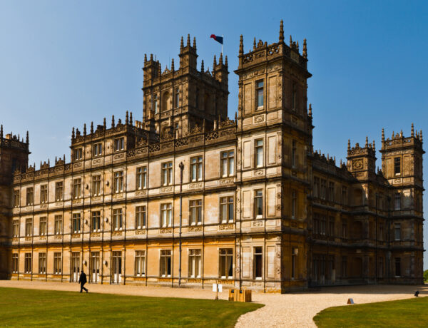 Highclere Castle Wikimeda Commons